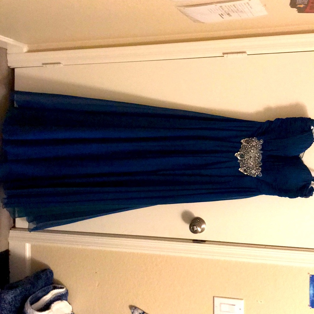 This was my junior prom dress size 6.
